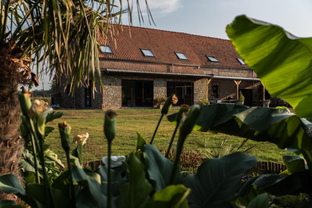 Au Petit Canteleu - Bed & Breakfast Beloeil Kültér fotó